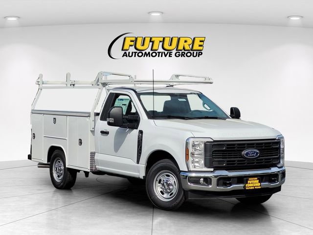 New 2026 Ford F250 XL w/ XL Chrome Package