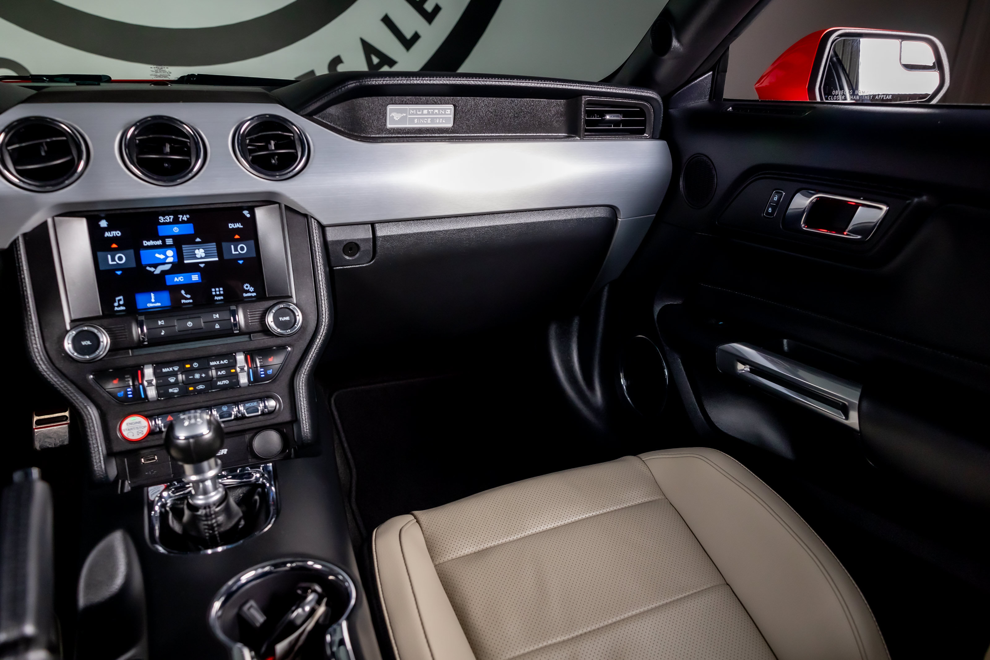 Used 2017 Ford Mustang GT Premium RWD image 8