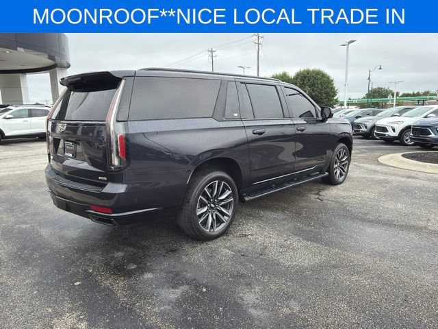 Used 2023 Cadillac Escalade ESV Sport AWD/4WD image 13