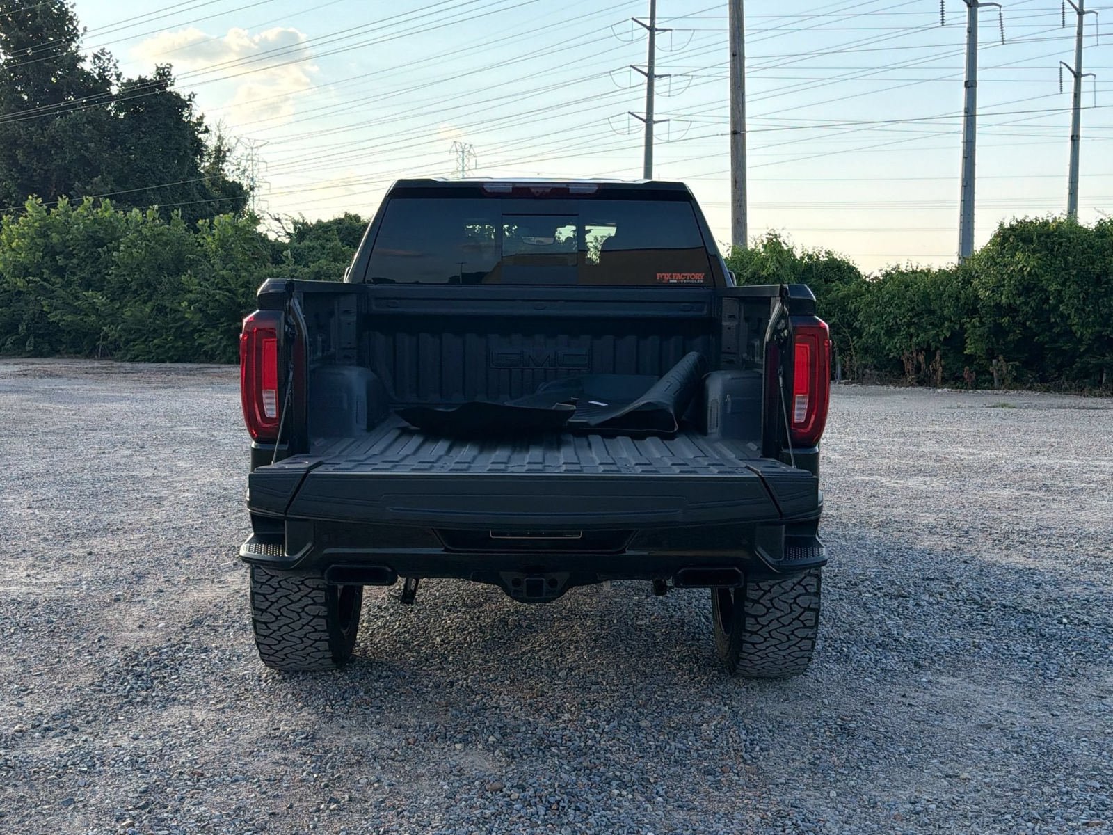 New 2026 GMC Sierra 1500 AT4 w/ AT4 Premium Package AWD/4WD image 4