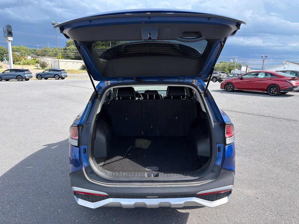 Used 2023 Kia Sportage EX AWD/4WD image 16