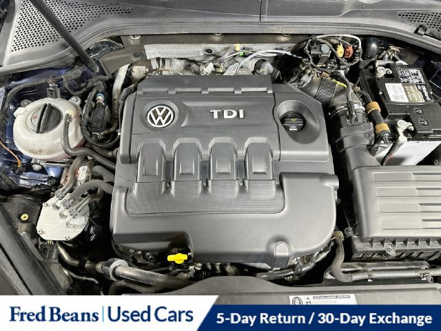 Used 2015 Volkswagen Golf TDI SEL FWD image 38