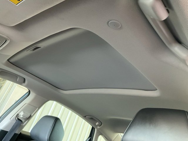 Certified 2023 Honda Accord Touring image 7