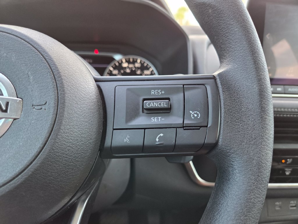 Used 2021 Nissan Rogue S FWD image 33