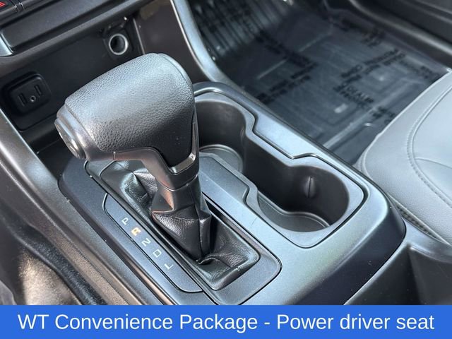 Used 2020 Chevrolet Colorado W/T w/ WT Convenience Package RWD image 9