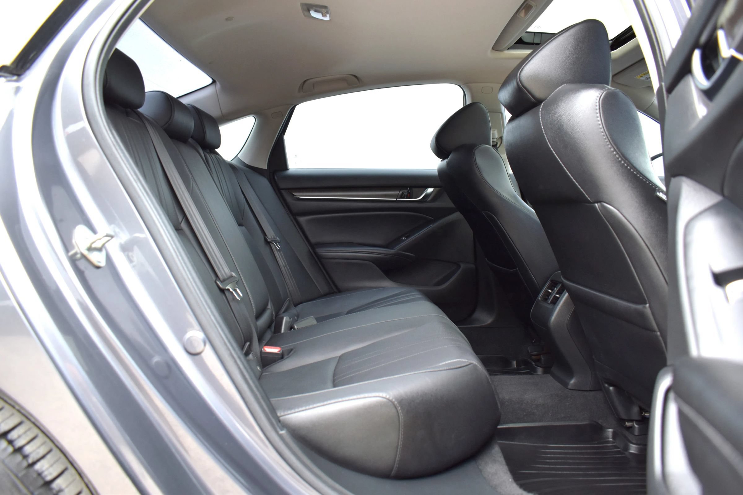 Used 2020 Honda Accord EX-L image 17