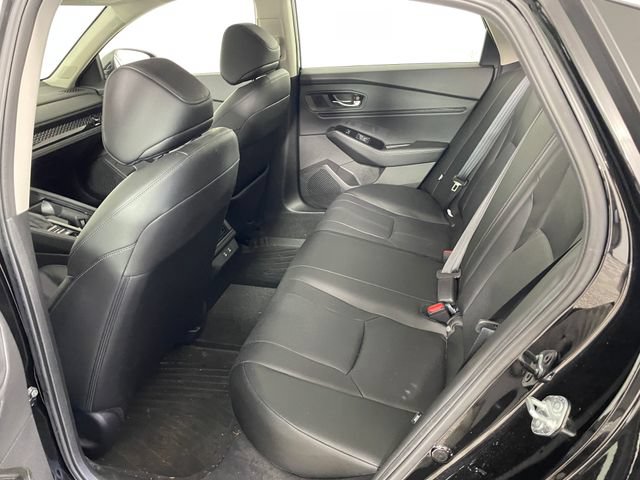 Used 2023 Honda Accord Touring image 12