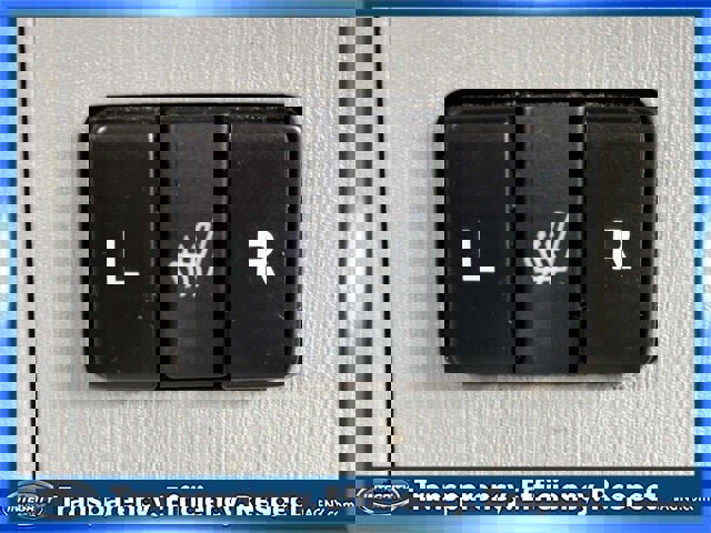 Used 2017 Toyota Prius V Four image 28