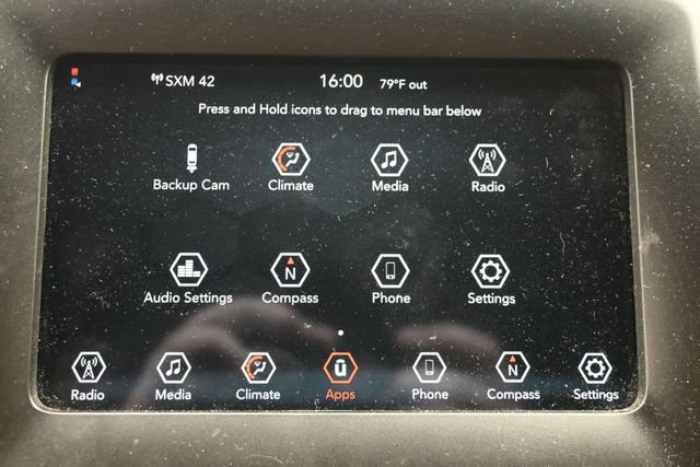 Used 2019 Jeep Cherokee Latitude w/ Popular Appearance Group FWD image 18