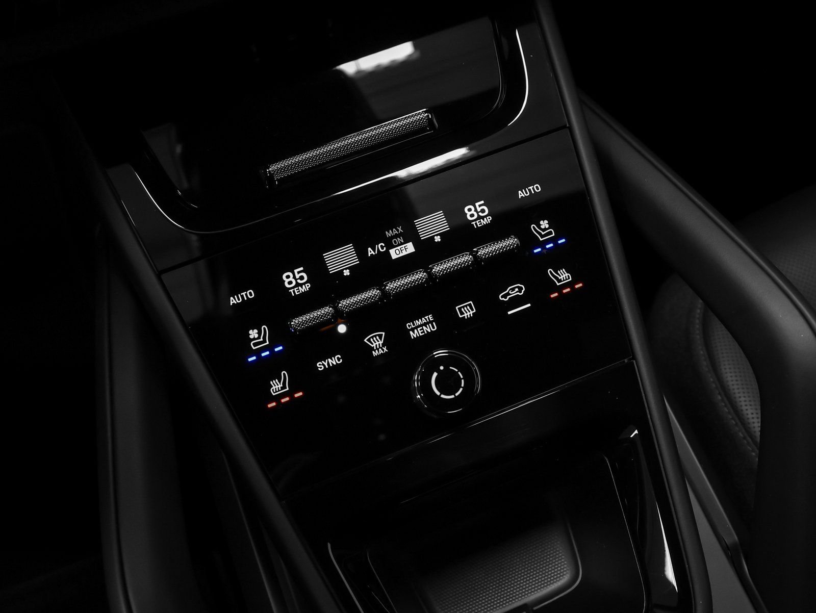 New 2026 Porsche Cayenne GTS AWD/4WD image 45