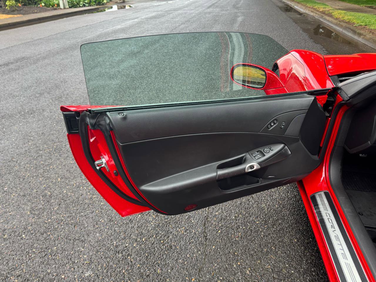 Used 2008 Chevrolet Corvette Z06 w/ Preferred Equipment Group RWD image 27