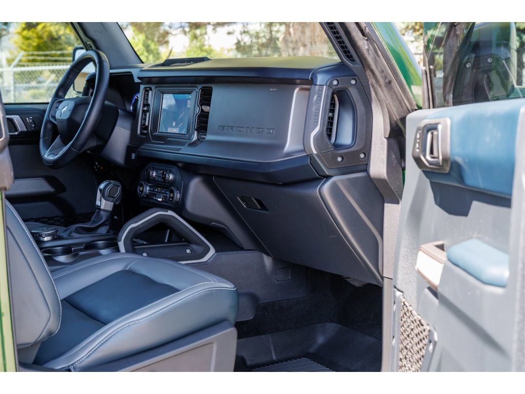 Used 2023 Ford Bronco Outer Banks AWD/4WD image 7
