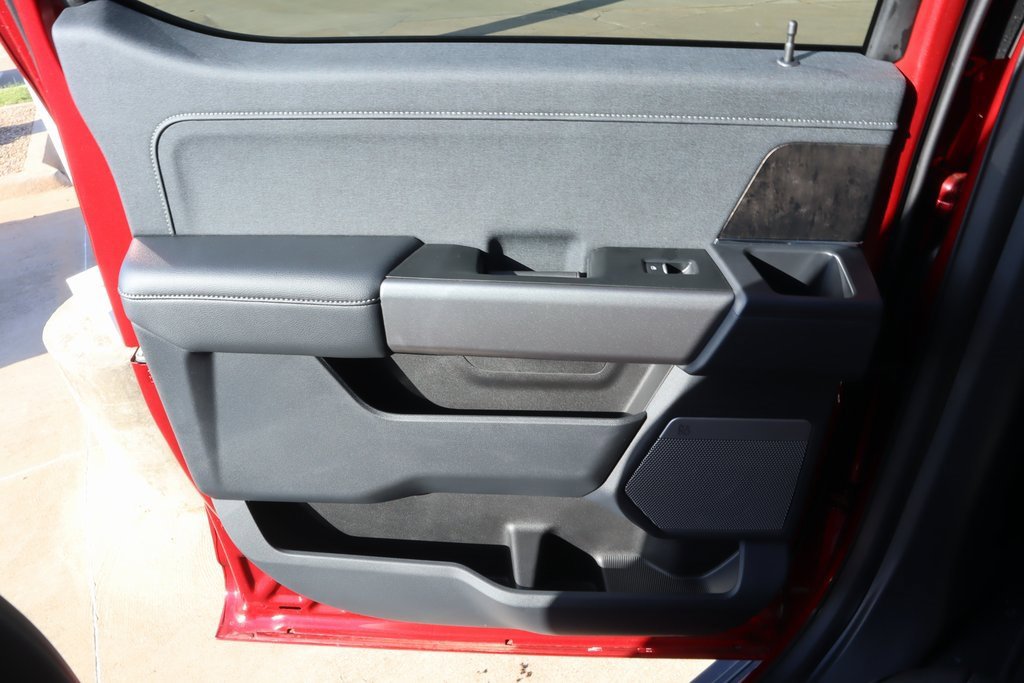 New 2025 Ford F250 Lariat w/ Lariat Ultimate Package image 19