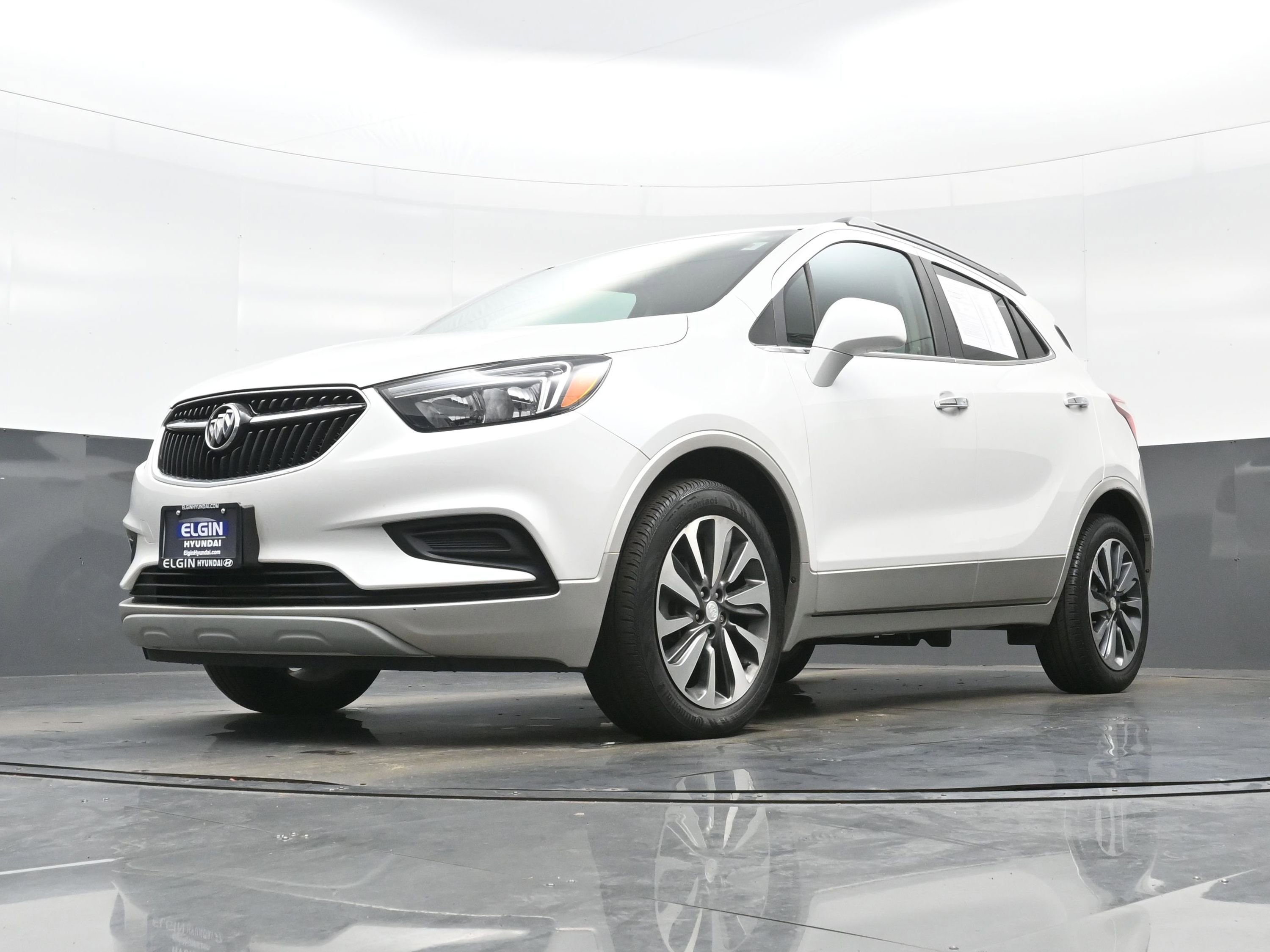 Used 2021 Buick Encore Preferred FWD image 27