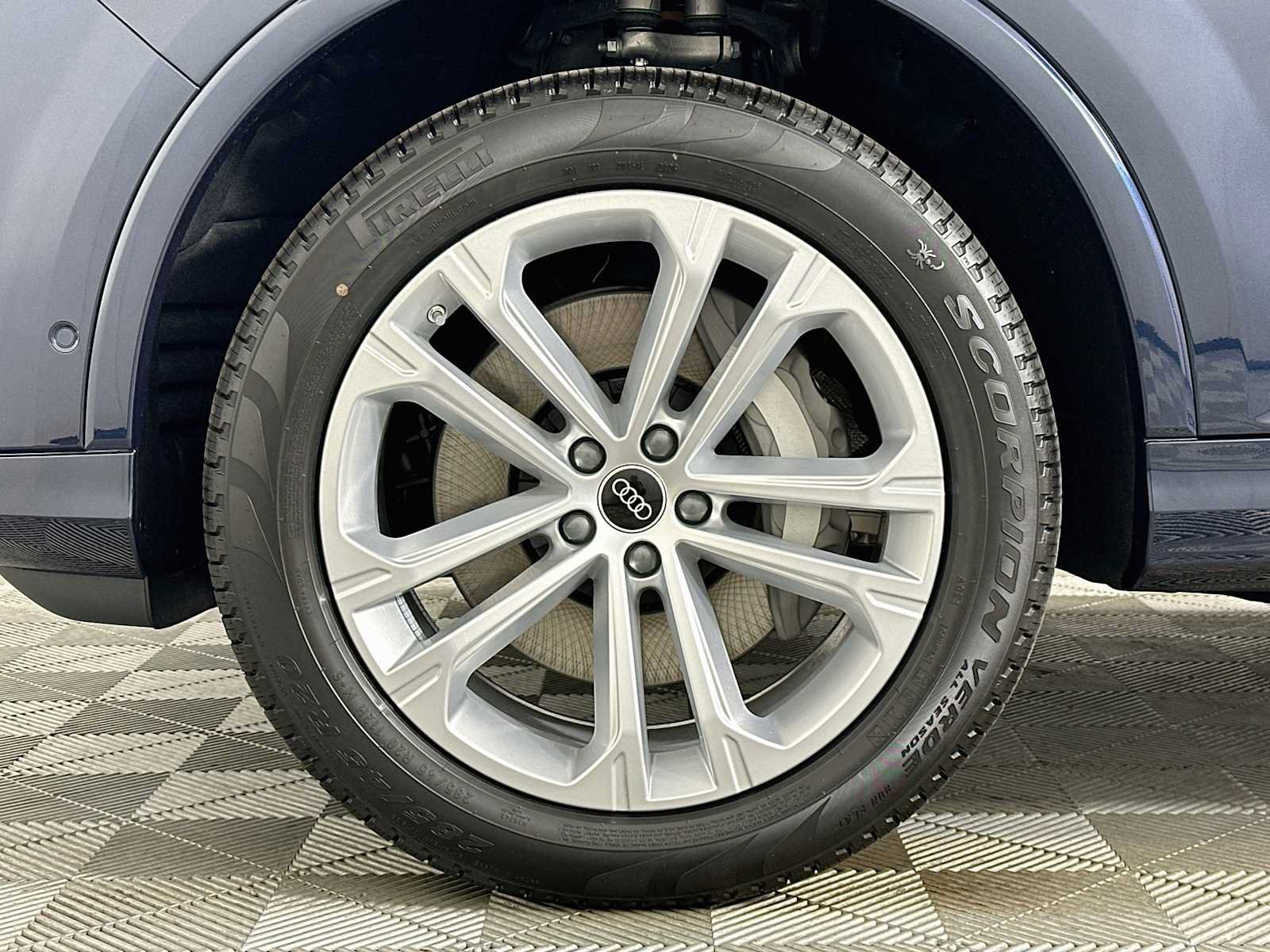 New 2026 Audi Q7 2.0T Premium Plus AWD/4WD image 31