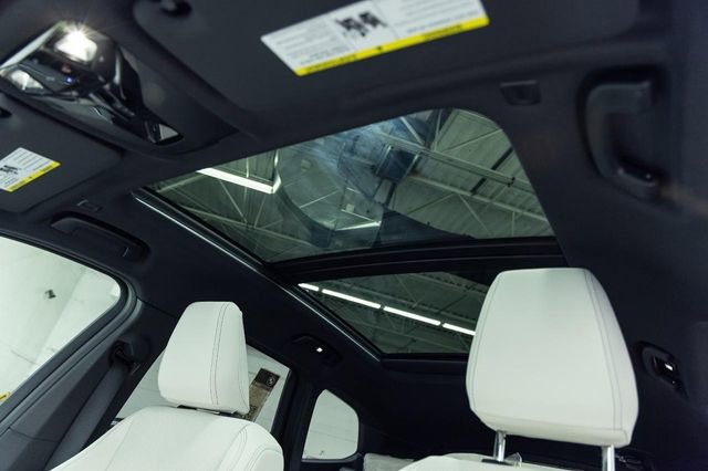 New 2026 BMW X1 xDrive28i image 16