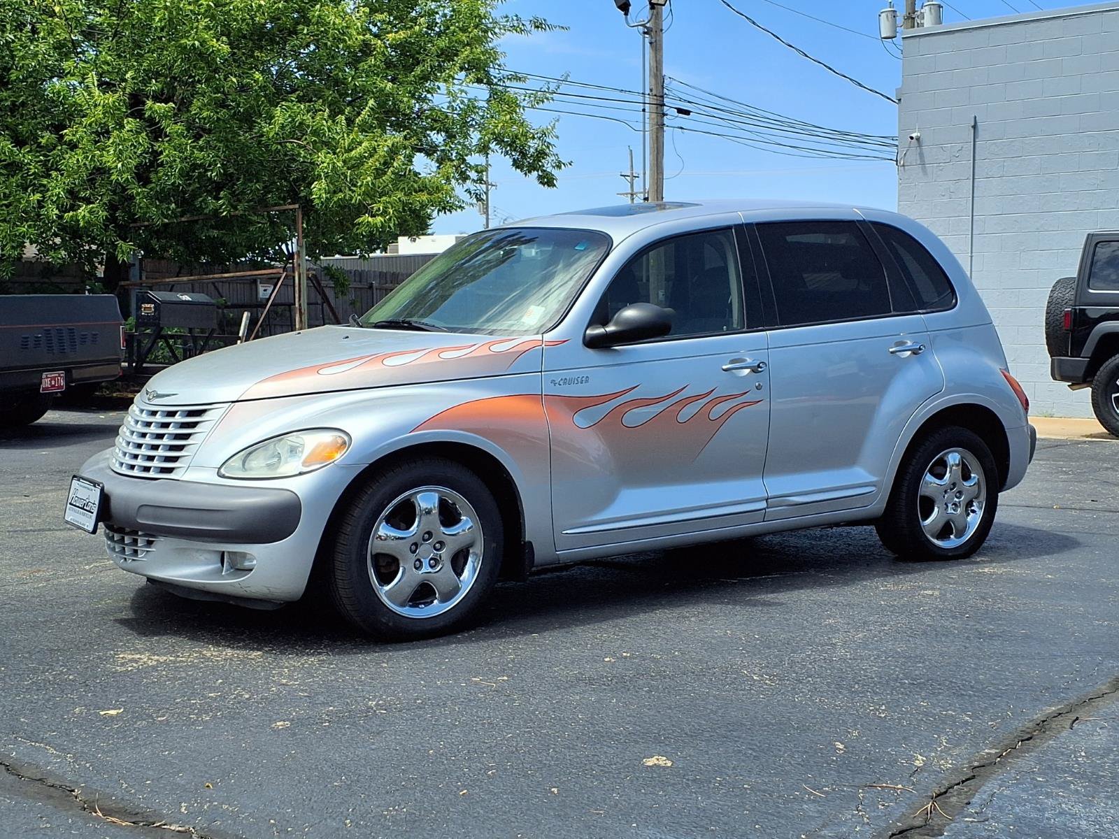 Used 2002 Chrysler PT Cruiser Limited FWD image 7