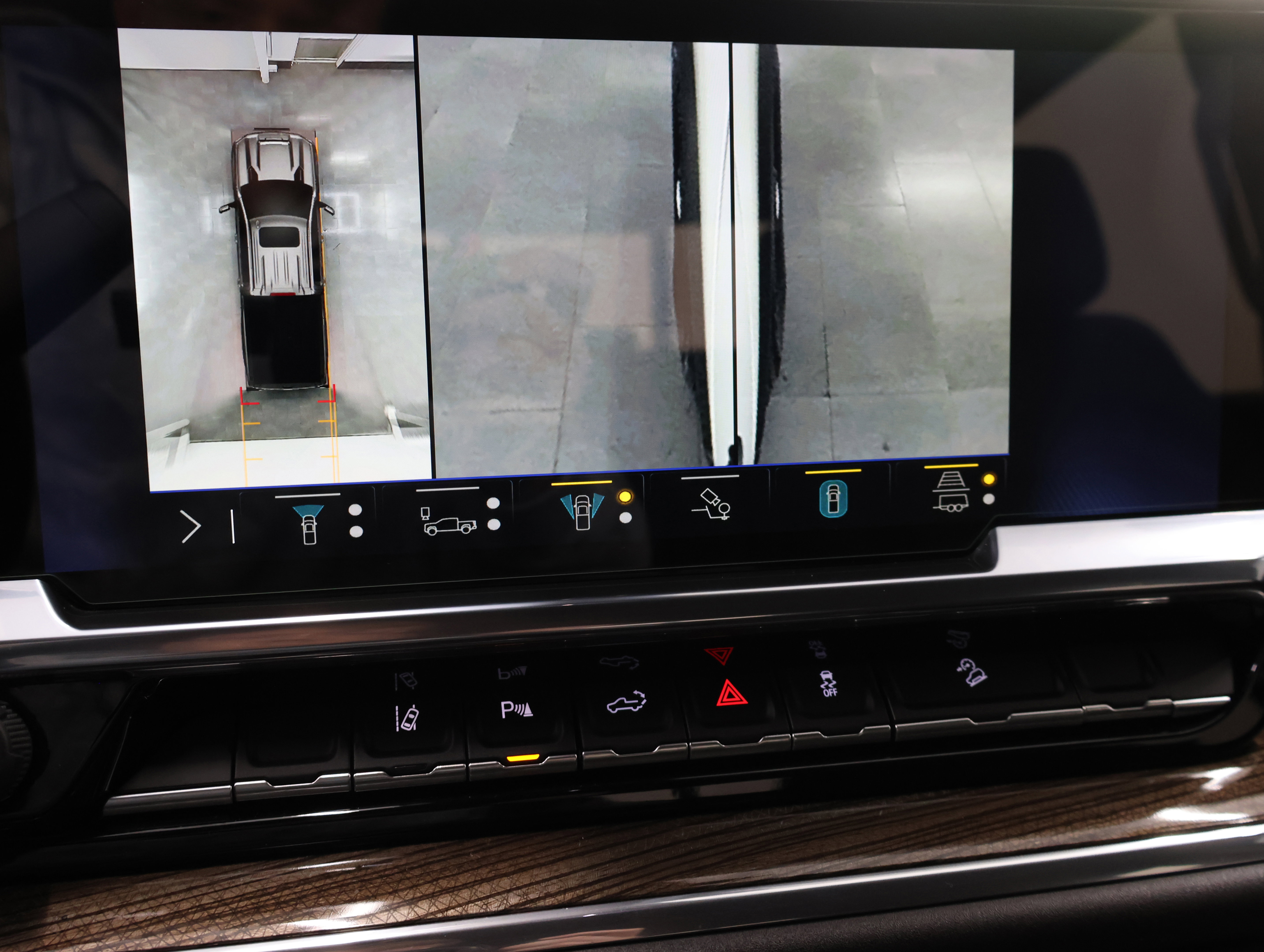 Used 2024 Chevrolet Silverado 3500 LT w/ Z71 Sport Edition image 21