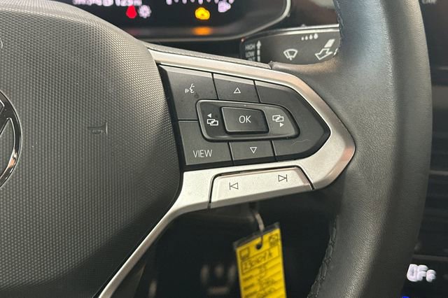 Certified 2025 Volkswagen Jetta Sport image 28