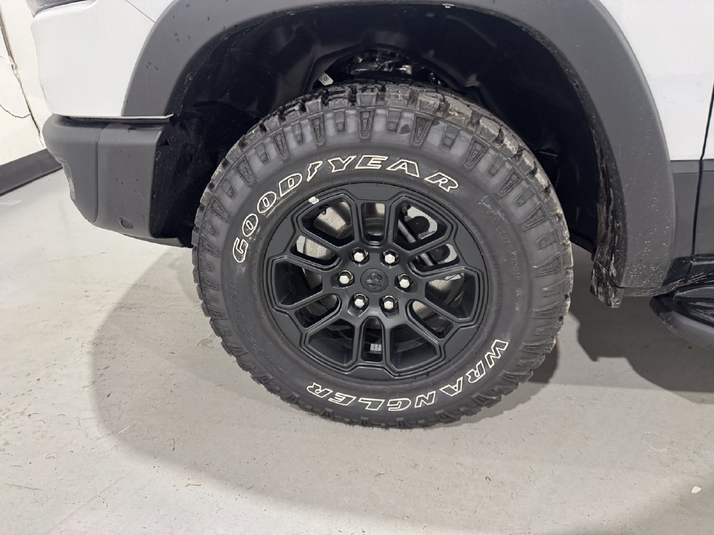 New 2026 RAM 1500 Rebel w/ Rebel Level 2 Equipment Group AWD/4WD image 8