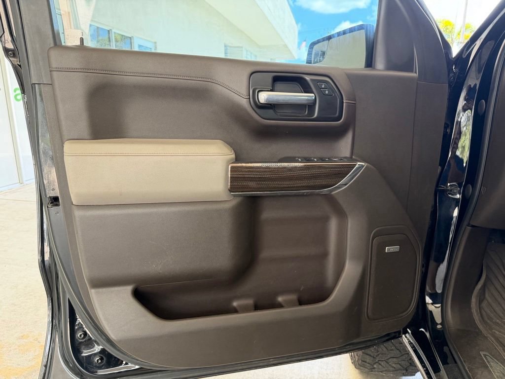 Used 2021 Chevrolet Silverado 1500 LT Trail Boss w/ Convenience Package II AWD/4WD image 38