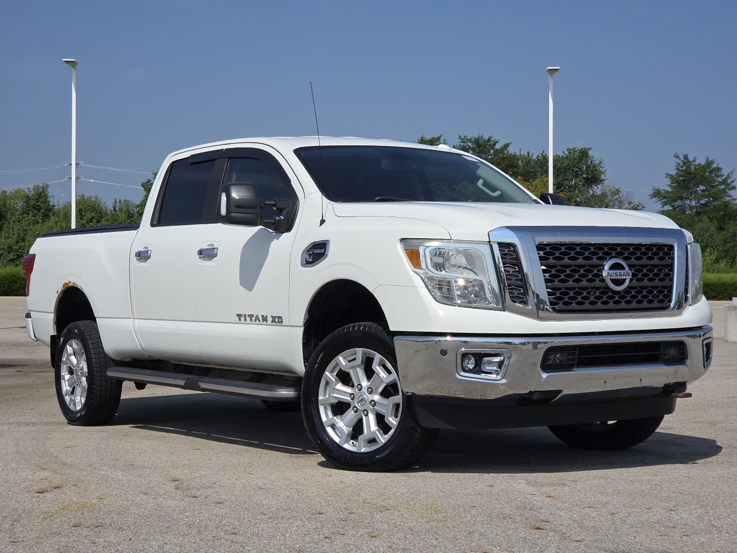 Used 2017 Nissan Titan SV