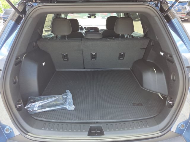 Used 2026 Chevrolet Equinox LT w/ Safety and Technology Package FWD image 17