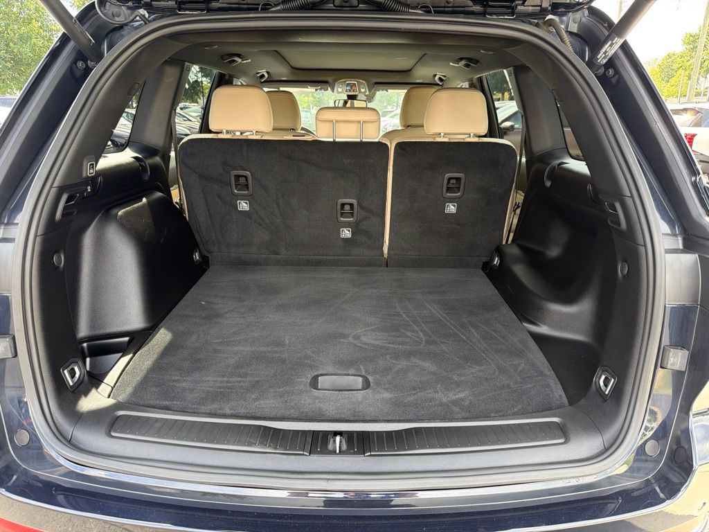 Used 2023 Jeep Grand Cherokee Limited AWD/4WD image 8