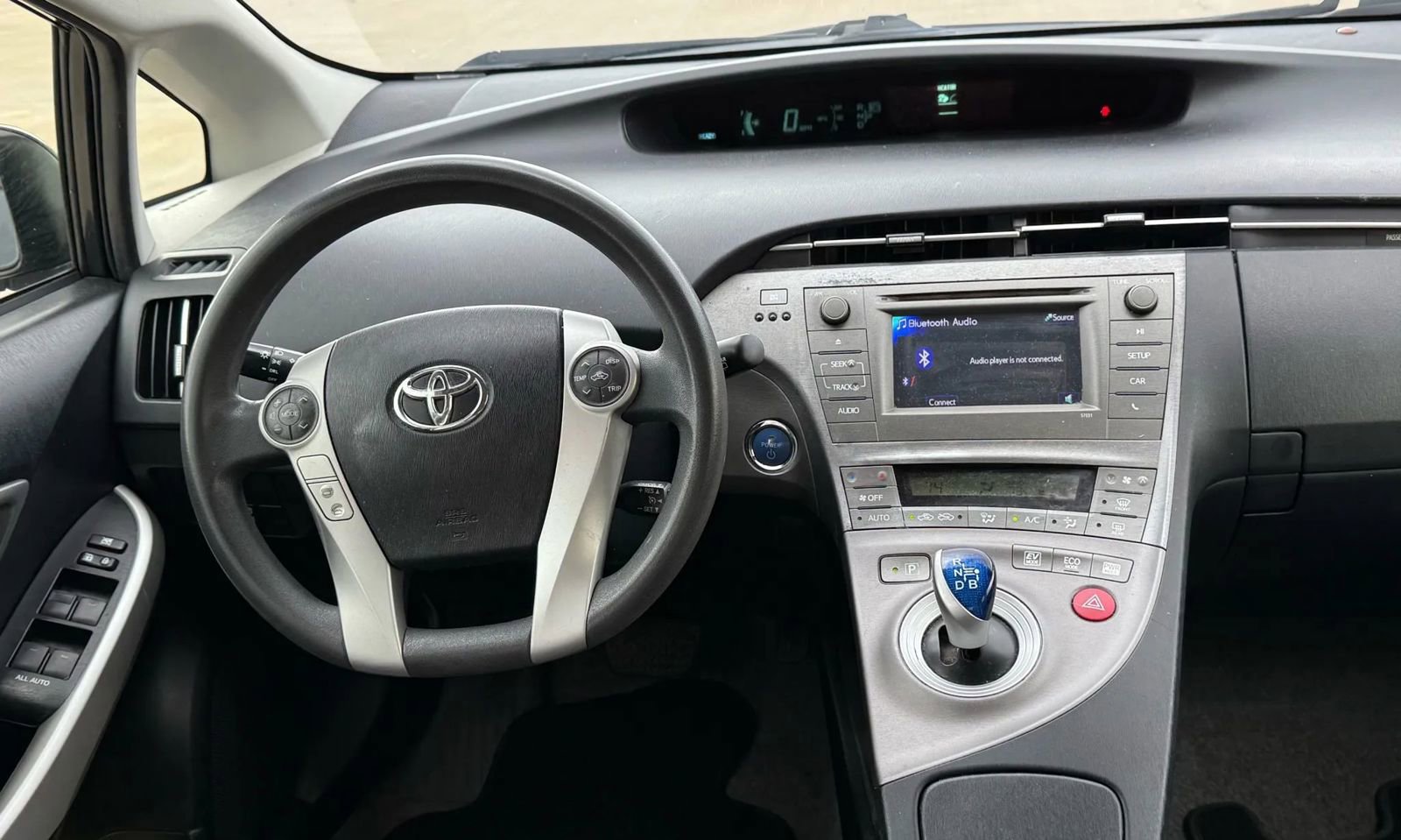 Used 2015 Toyota Prius Two FWD image 14