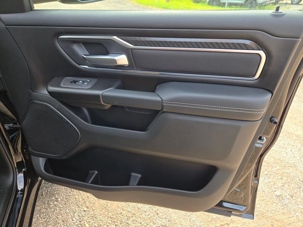 New 2027 RAM 1500 Big Horn w/ Night Edition AWD/4WD image 5