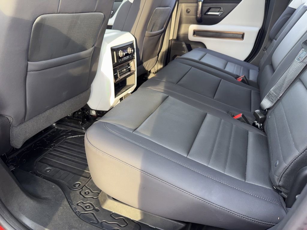 Used 2025 GMC Hummer EV 3X w/ LPO, Dark Essentials Package AWD/4WD image 29