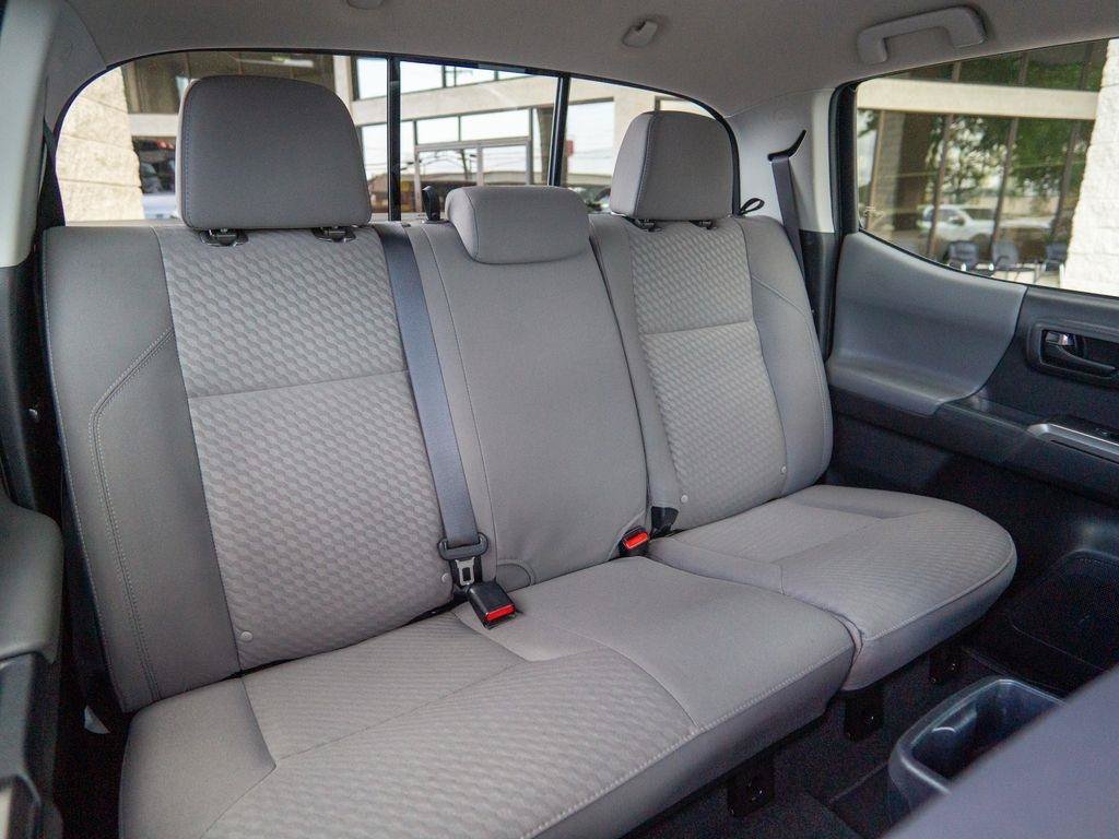 Used 2022 Toyota Tacoma SR5 w/ Technology Package RWD image 26