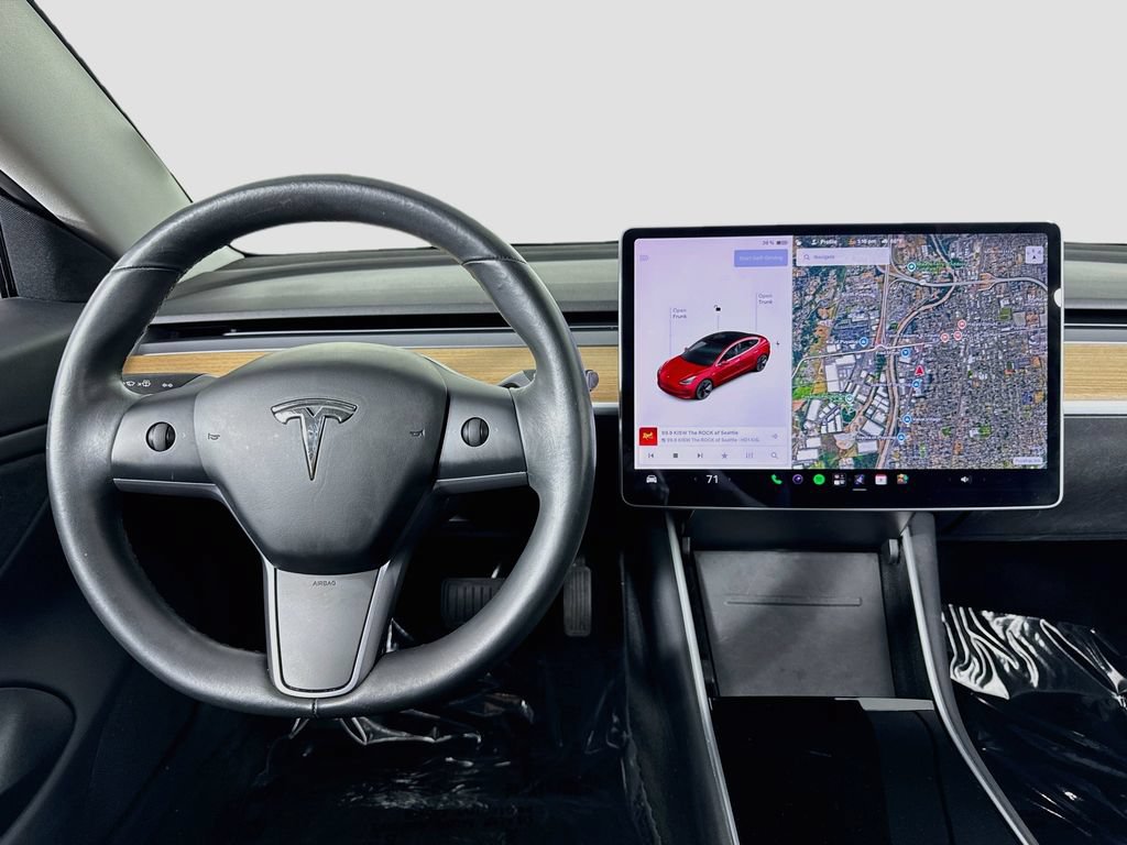 Used 2018 Tesla Model 3 Mid Range RWD image 14