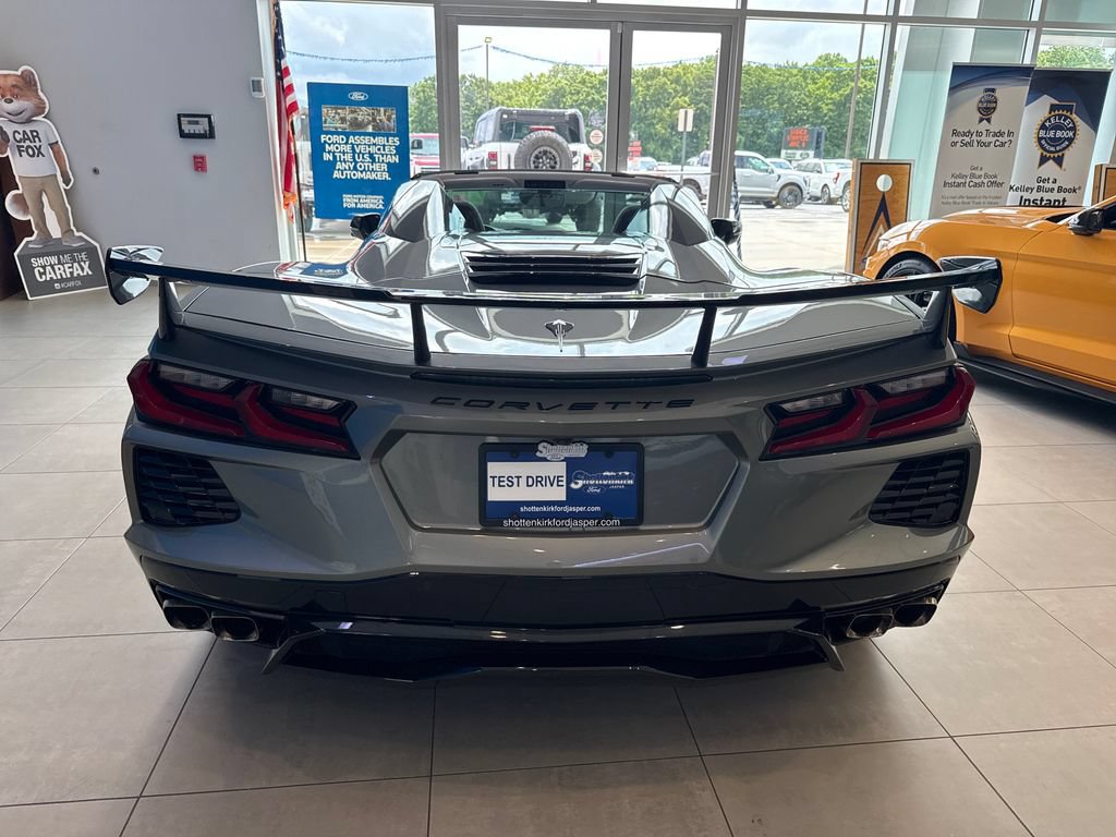 Used 2023 Chevrolet Corvette Stingray Premium Conv w/ Z51 Performance Package RWD image 6
