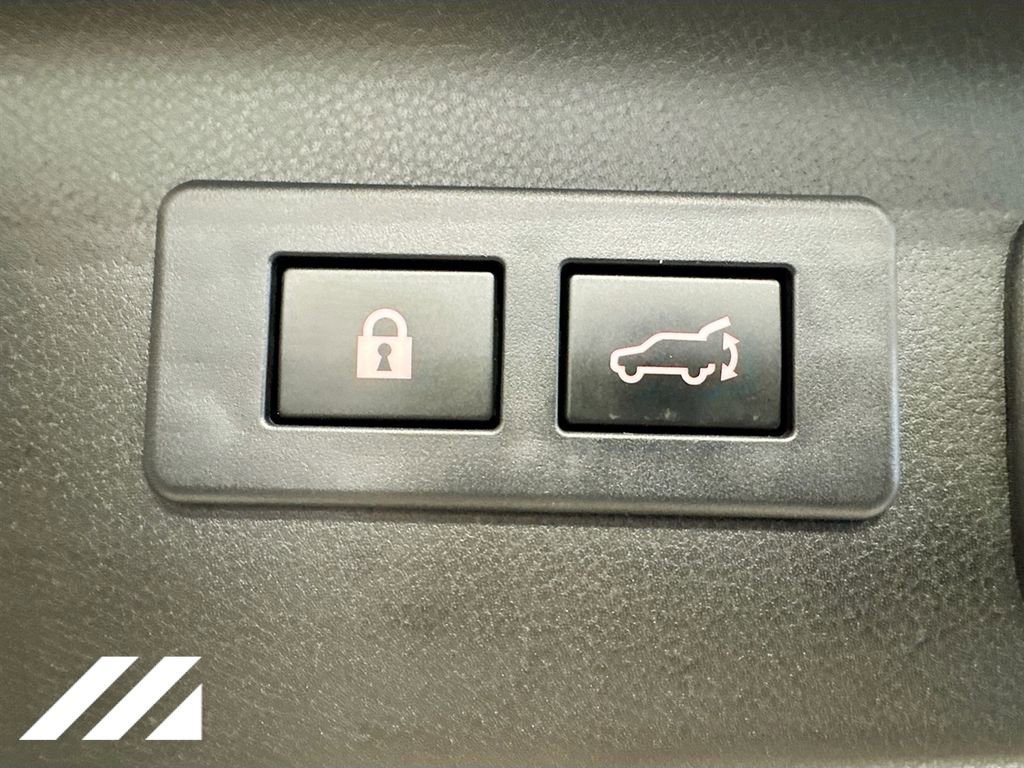 Certified 2025 Subaru Forester Premium image 27