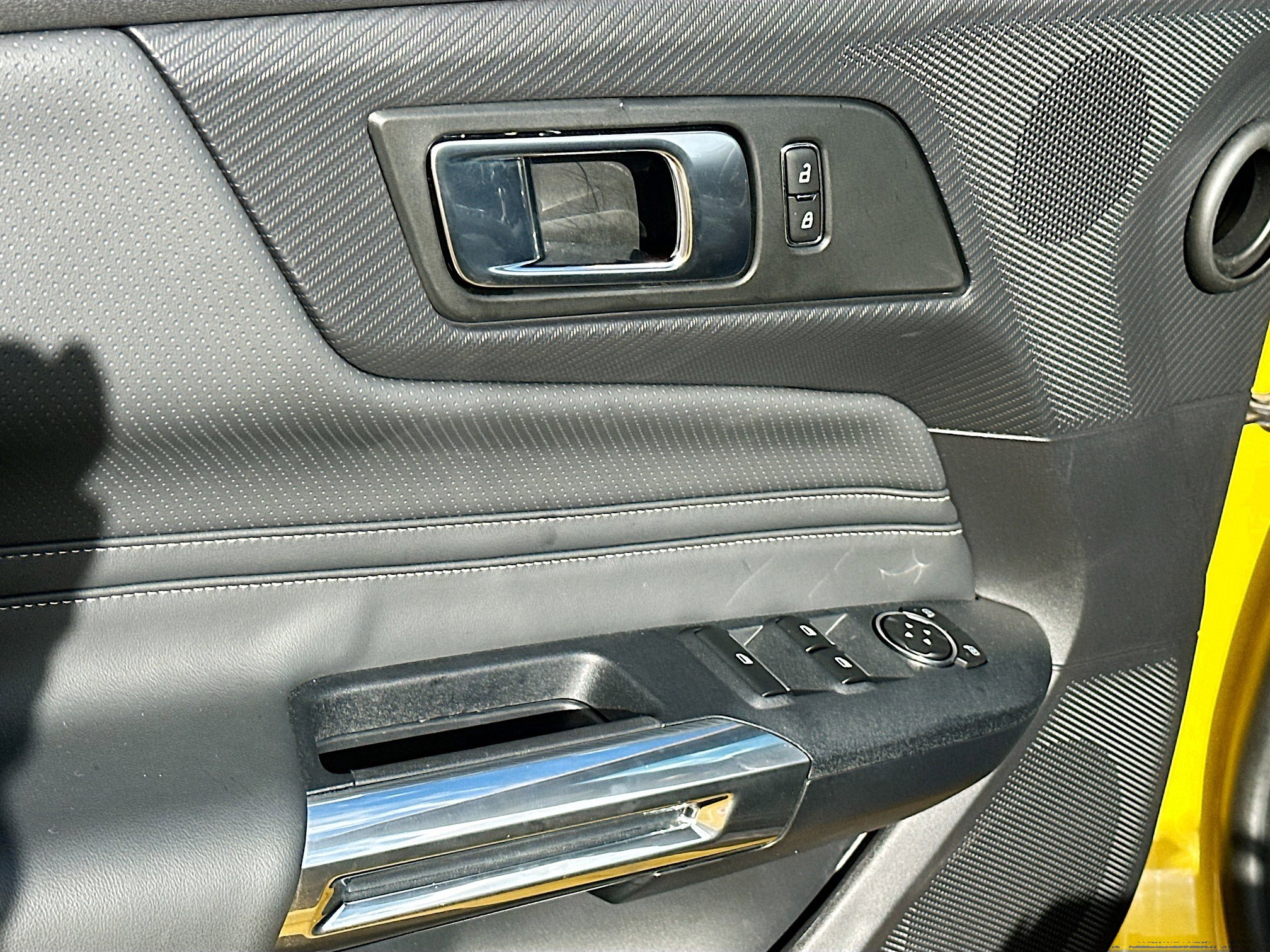 Used 2024 Ford Mustang GT Premium RWD image 18