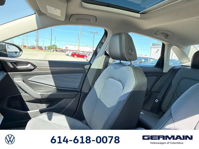 New 2026 Volkswagen Jetta SEL FWD image 22