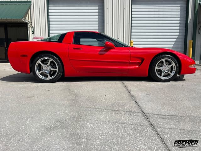 Used 2001 Chevrolet Corvette Coupe w/ Preferred Equipment Group2 image 6