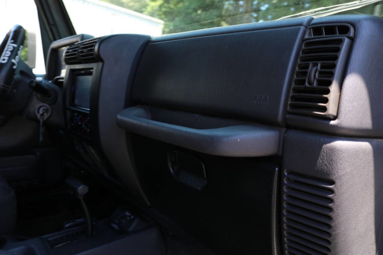 Used 2001 Jeep Wrangler Sport AWD/4WD image 58
