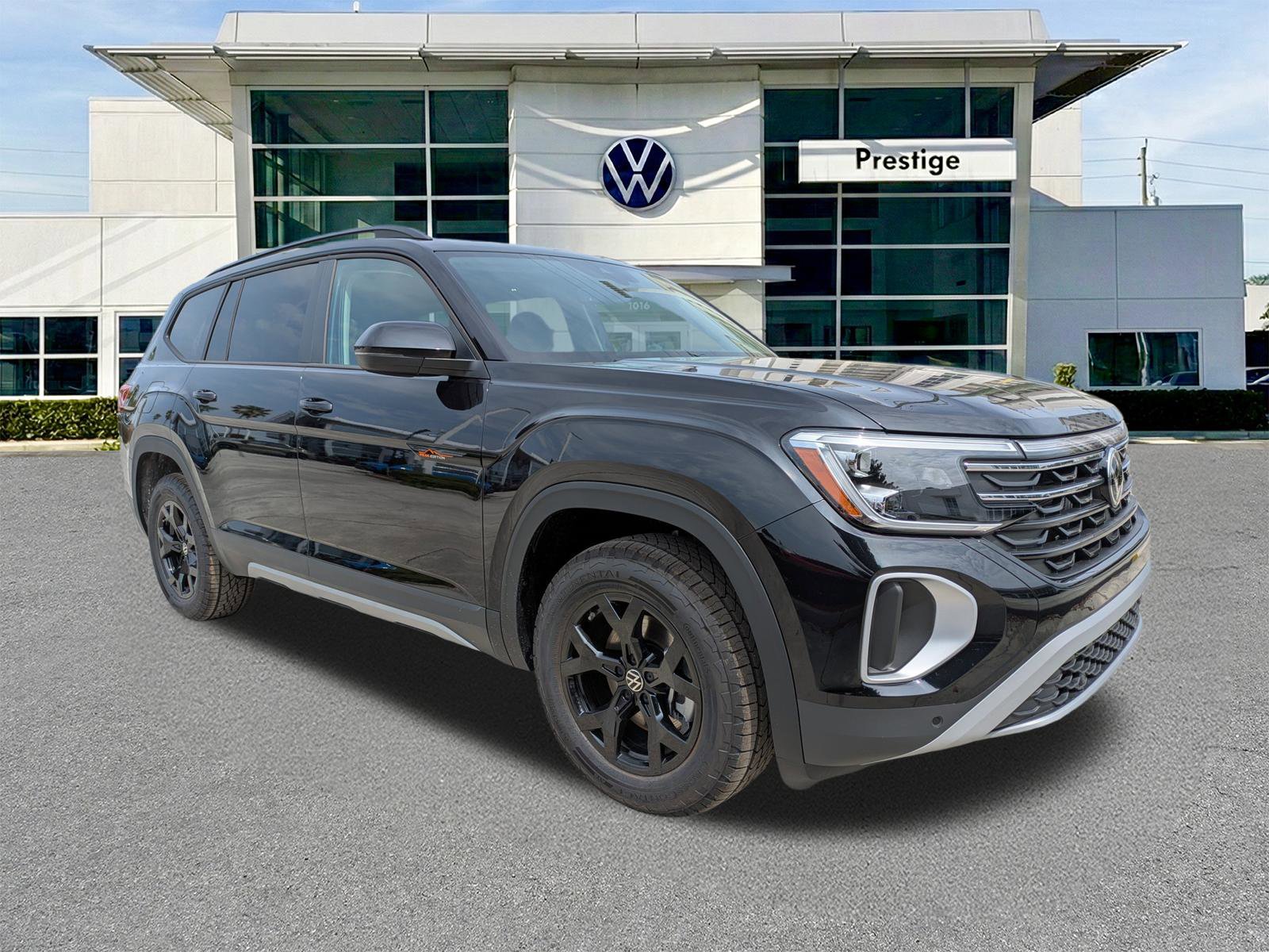 New 2026 Volkswagen Atlas Peak Edition