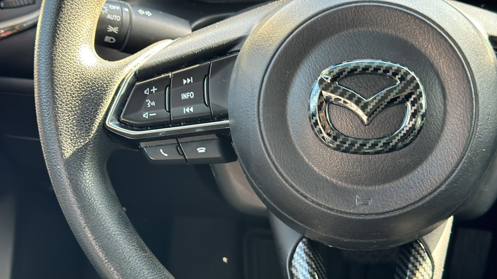 Used 2018 MAZDA MAZDA3 Sport w/ Preferred Equipment Package FWD image 30