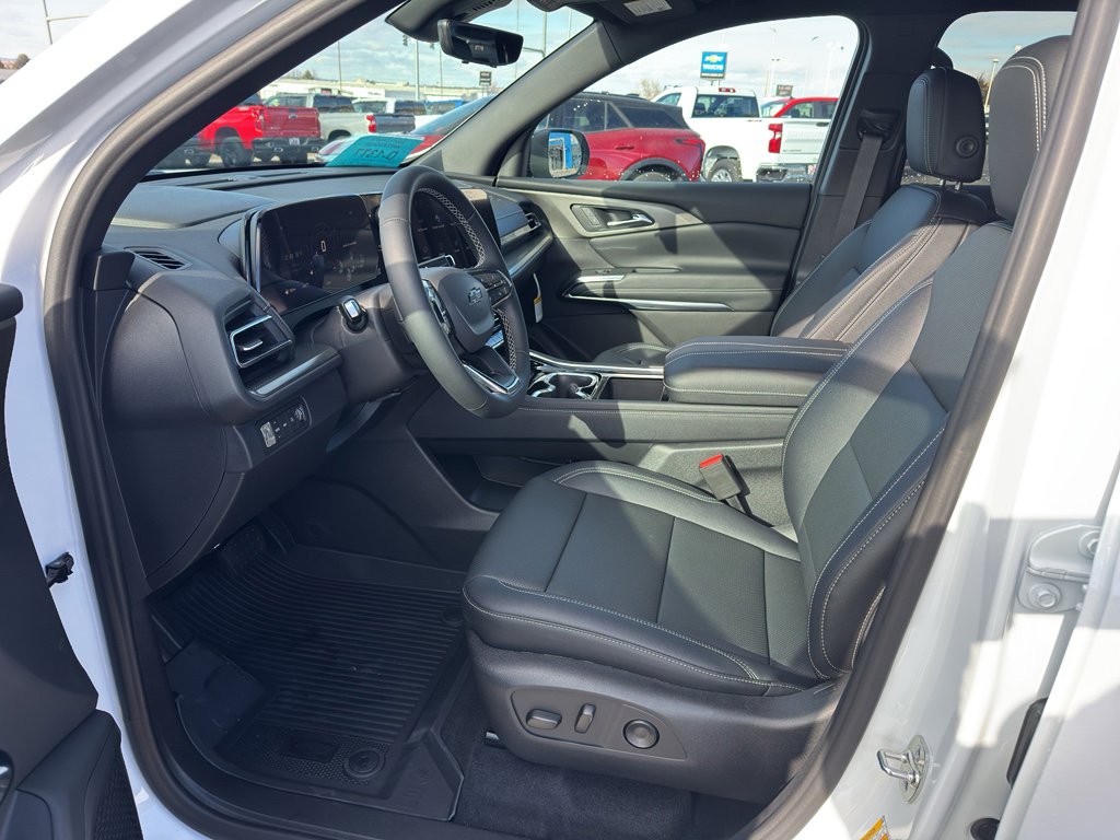 New 2026 Chevrolet Traverse LT w/ Midnight/Sport Edition image 9