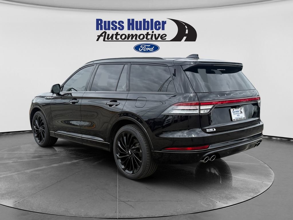 Used 2025 Lincoln Aviator Reserve w/ Equipment Group 201A AWD/4WD image 3