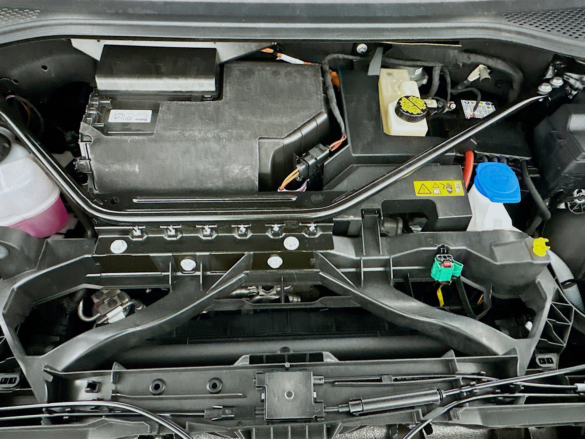 Used 2024 Audi Q4 e-tron Premium Plus w/ Premium Plus image 31