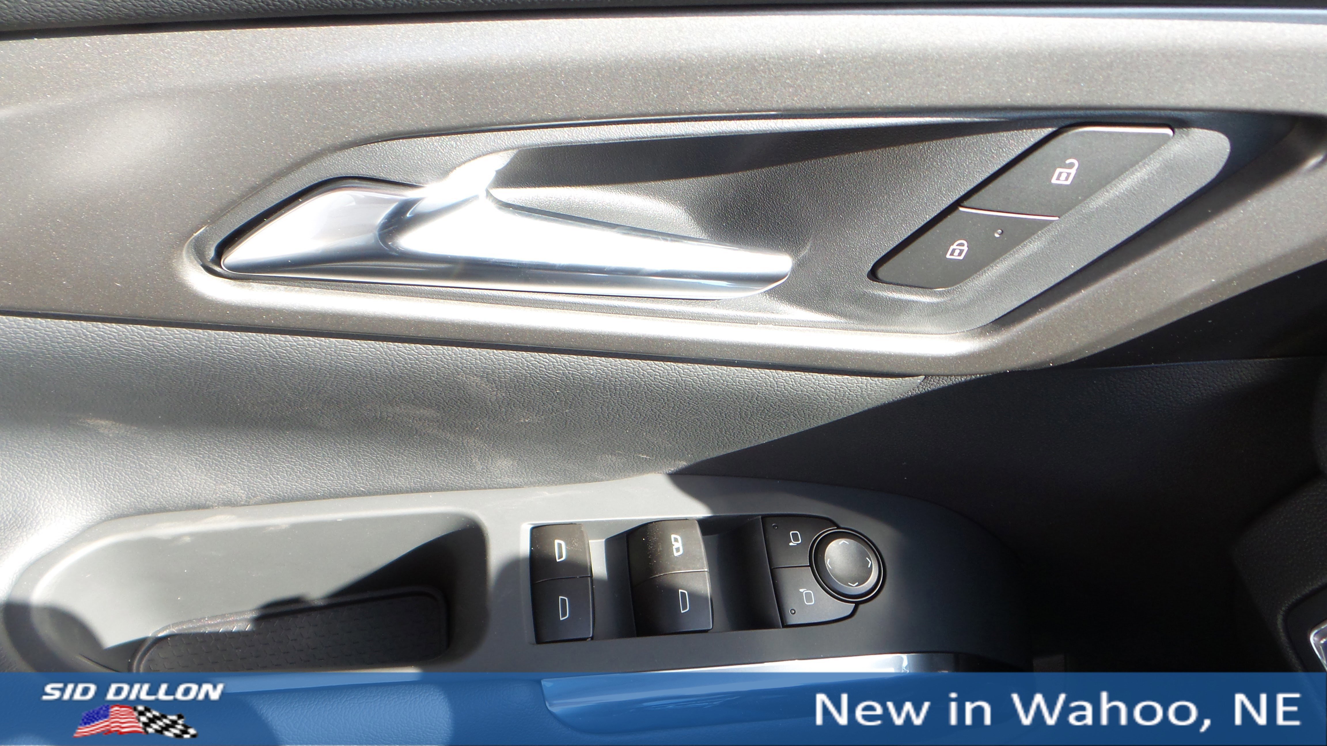 New 2026 Chevrolet Traverse LT w/ Sun and Wheel Package image 14