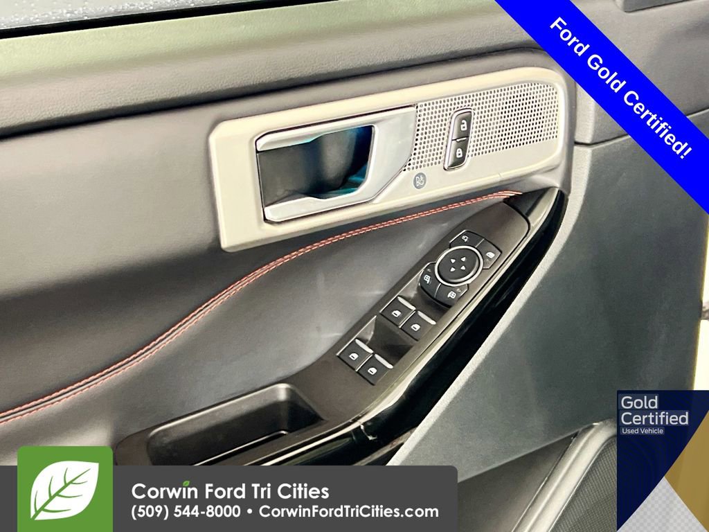 Certified 2024 Ford Explorer ST-Line w/ Class IV Trailer Tow Package image 12