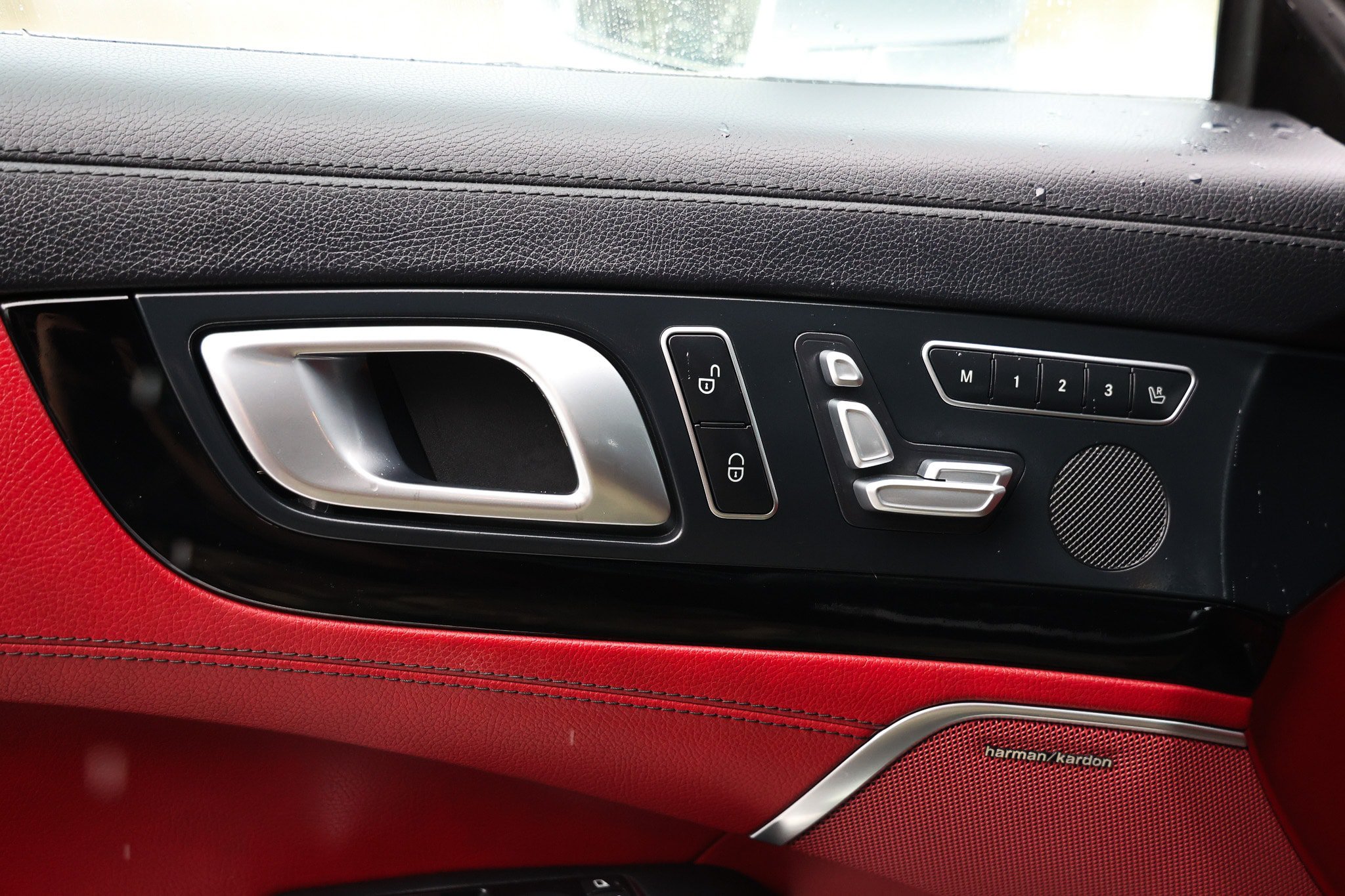 Used 2017 Mercedes-Benz SL 550 image 50