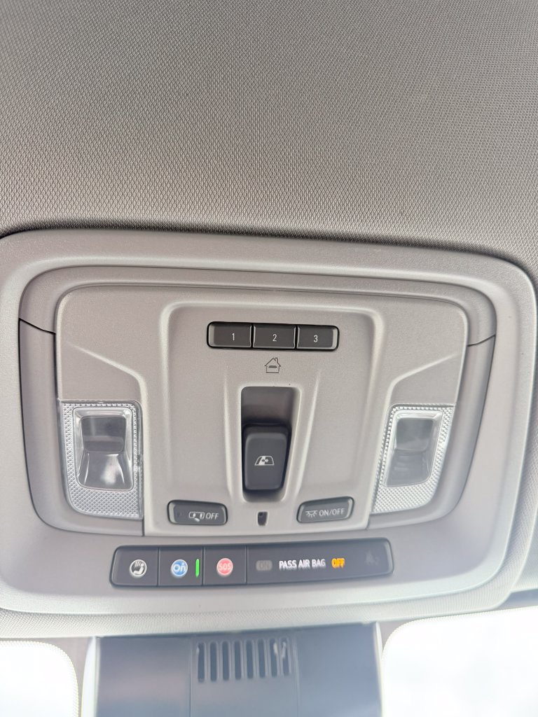 Used 2024 Chevrolet Silverado 1500 LTZ AWD/4WD image 20