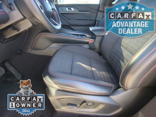 Used 2025 Ford Explorer ST-Line image 16