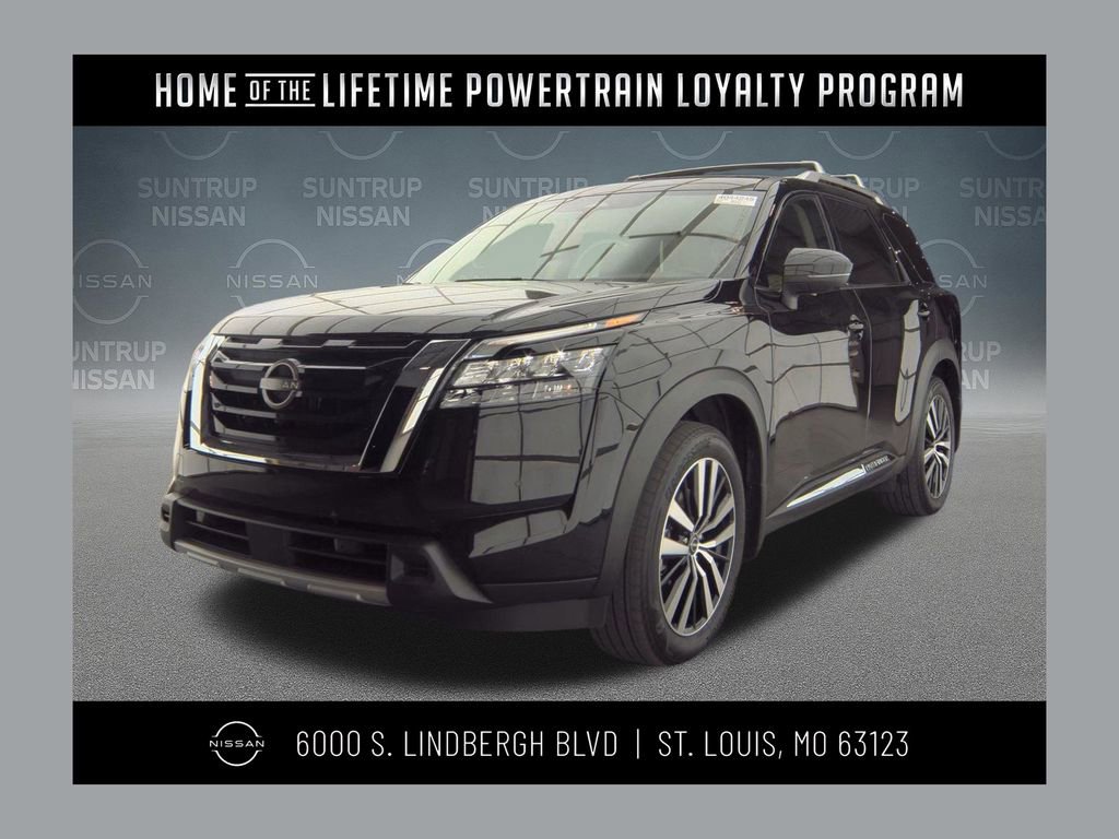 Used 2025 Nissan Pathfinder Platinum w/ Cargo Package